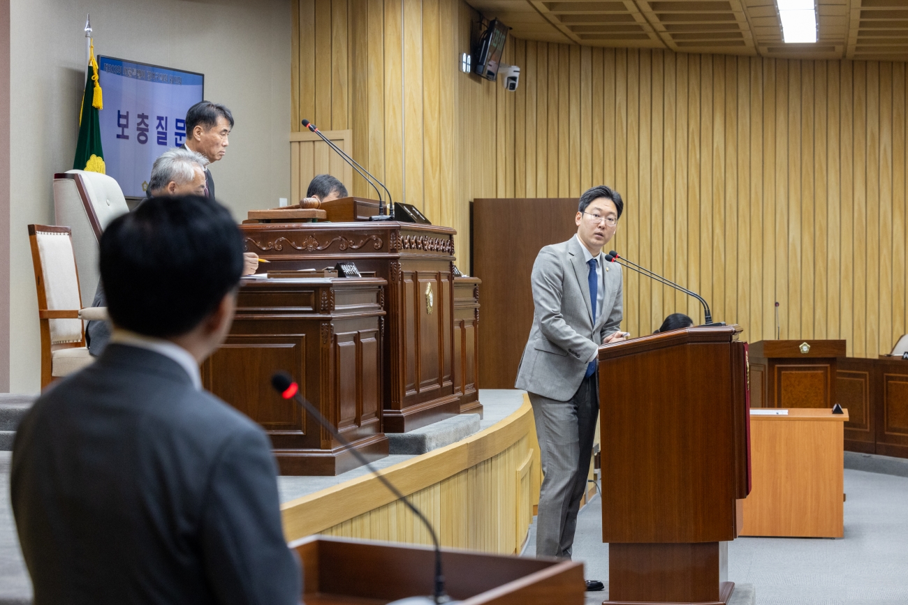 ��303ȸ �ӽ�ȸ ��3�� ��ȸ��-�������� �亯- ����