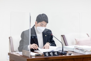 ������Ư������ȸ ��7��ȸ��